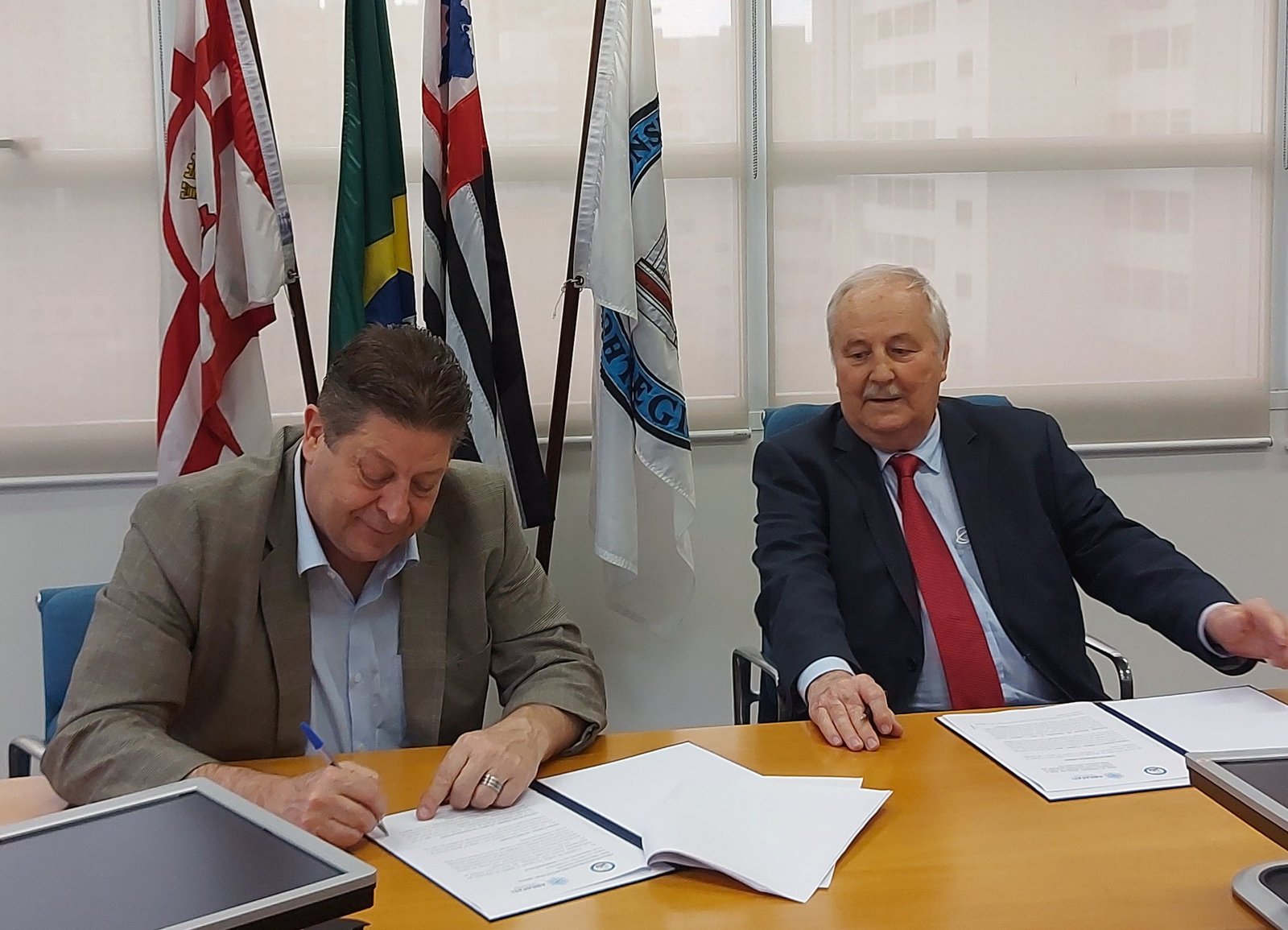 Abrafati e CRQ-IV firmam acordo de cooperação técnica